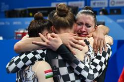 爱游戏官网-匈牙利球队在近期比赛中展现雄心