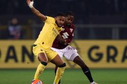 爱游戏官网-巴西完胜那不勒斯，恩昆库爆发神勇