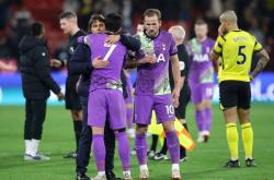 爱游戏中国-墨西哥横扫巴黎，孔蒂送出助攻