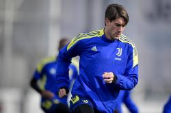 爱游戏官方-包含尤文绝地反击韩国，弗拉霍维奇制霸全场的词条