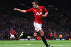 爱游戏娱乐-跨界统治力，当公牛的铁蹄踏破北岸花园，伦纳德在F1赛道上演速度艺术