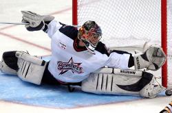 爱游戏在线-西甲国家德比焦点战，足球与篮球的时空交响