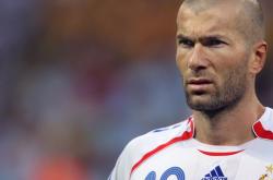 爱游戏APP-年度焦点之战，加拿大足球崛起，击溃卡塔尔震撼世界