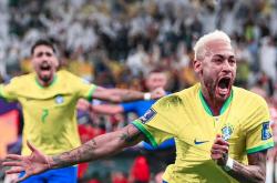 爱游戏在线-关于巴黎圣日耳曼前锋内马尔连场进球，助球队晋级的信息