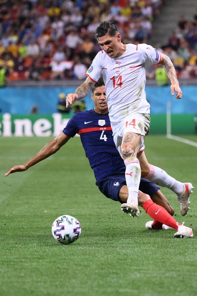 包含意大利VS瑞士：胜利者晋级，败者黯然离场的词条