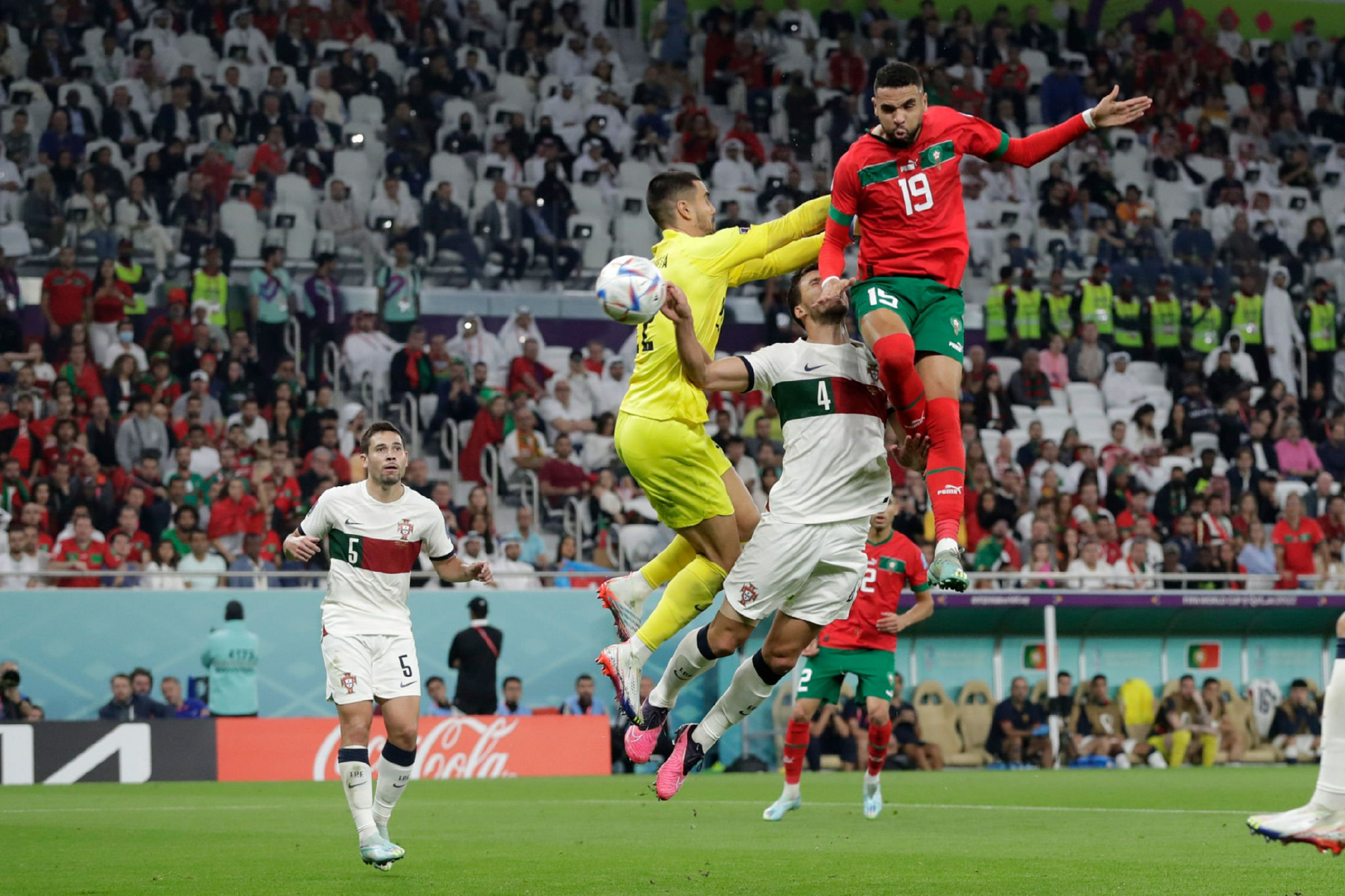 西班牙备战欧锦赛，迎击摩洛哥