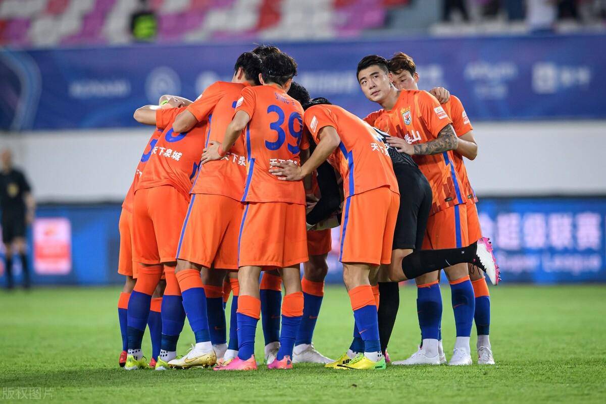 泰国队全力以赴,迎战匈牙利队挑战 泰国队全力以赴,迎战匈牙利队挑战