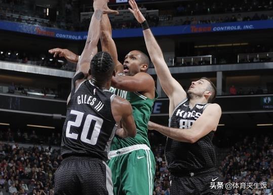 湖人B队碾压凯尔特人，费沃斯统治全场