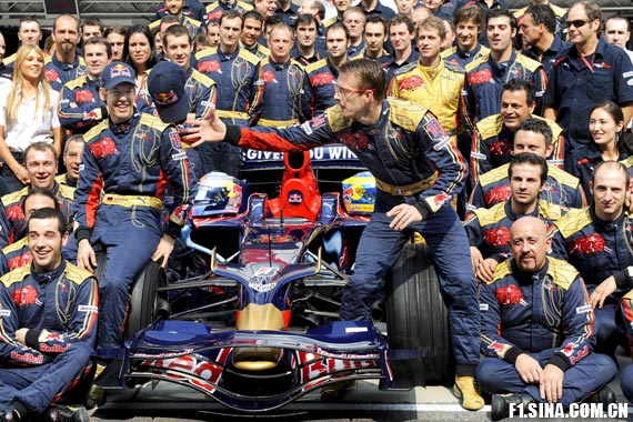 关于奥地利队横扫法国队，波尔惊艳四座的信息