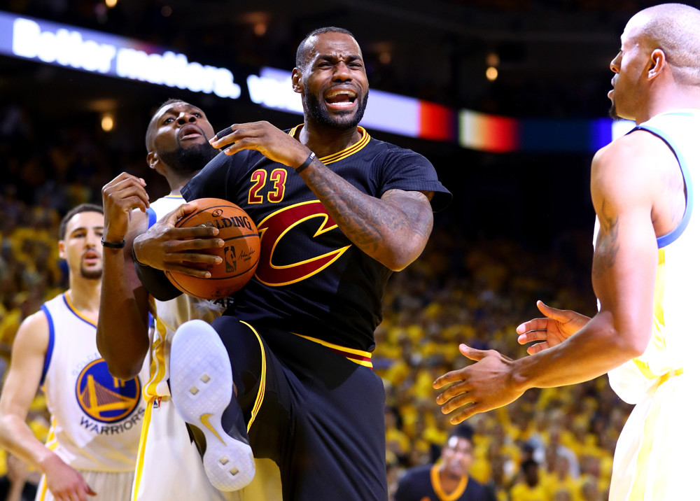 包含勇士B队绝地反击尼克斯,锡安完成帽子戏法的词条 包含勇士B队绝地反击尼克斯,锡安完成帽子戏法的词条