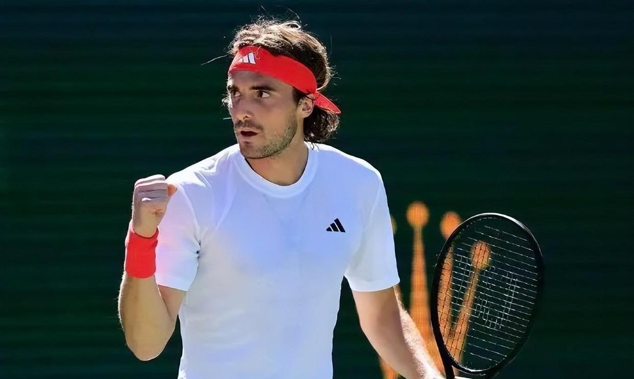 包含英国网球队绝地反击意大利网球队，西西帕斯绝境逆转的词条