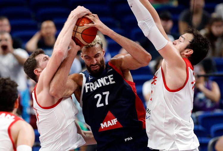 包含立陶宛男篮血洗西班牙男篮,拉塞尔关键制胜的词条 包含立陶宛男篮血洗西班牙男篮,拉塞尔关键制胜的词条