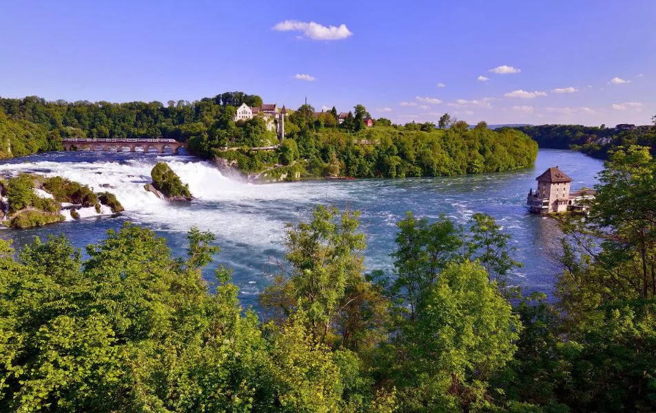 关于荷兰翻盘瑞士，特尔施特根三分雨点燃全场的信息