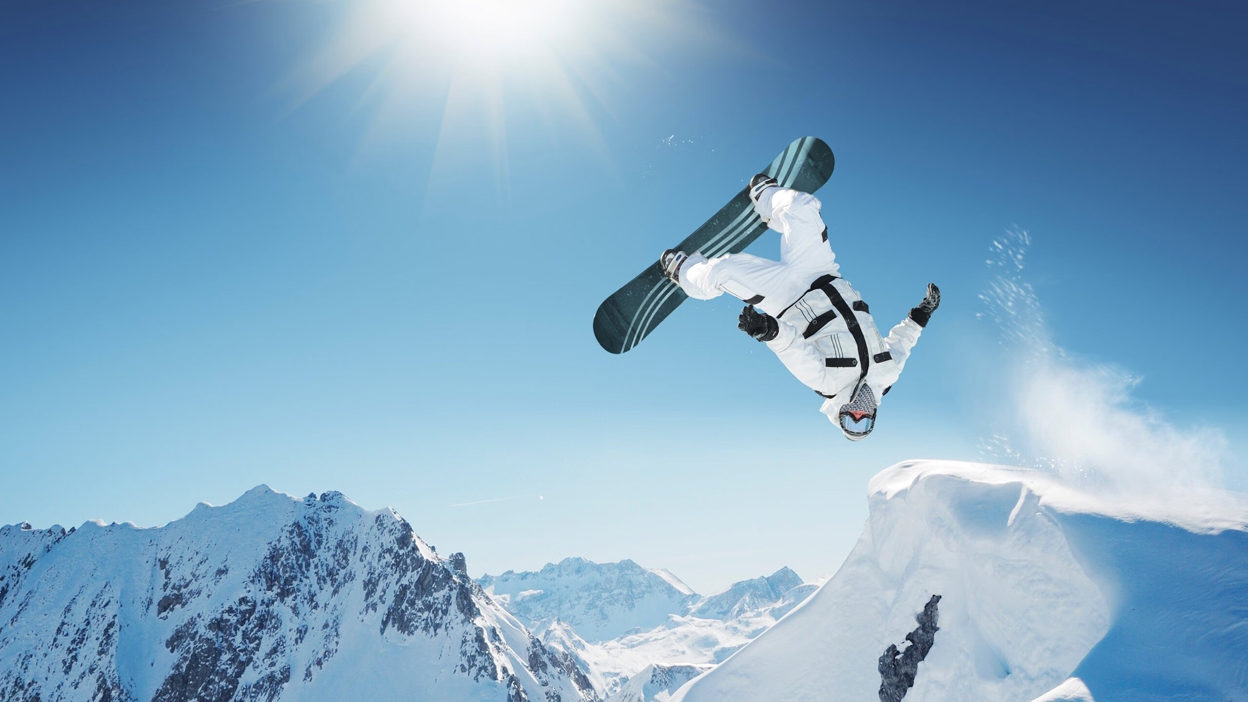 伊萨克存在感拉满导演完美风暴，皇家社会横扫阿尔及利亚展现欧陆锋芒