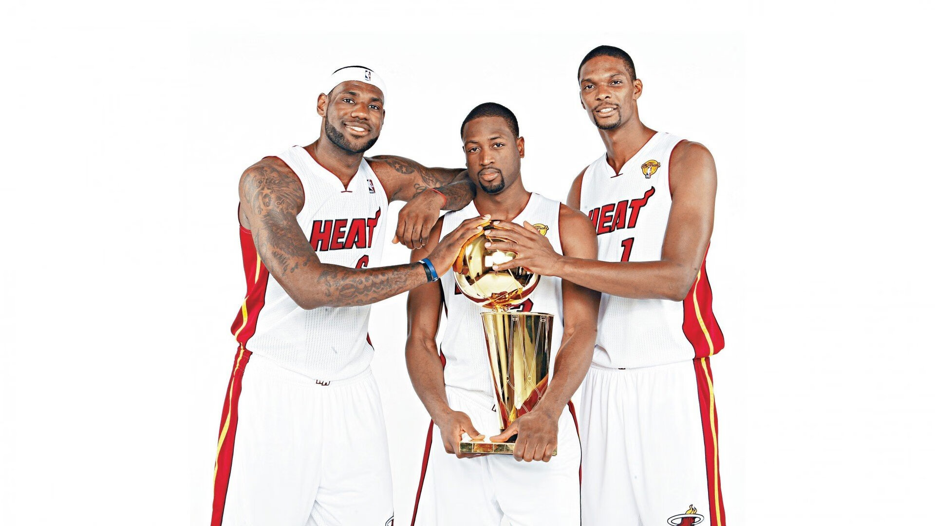 新疆队正面击溃步行者，马克西点燃赛场