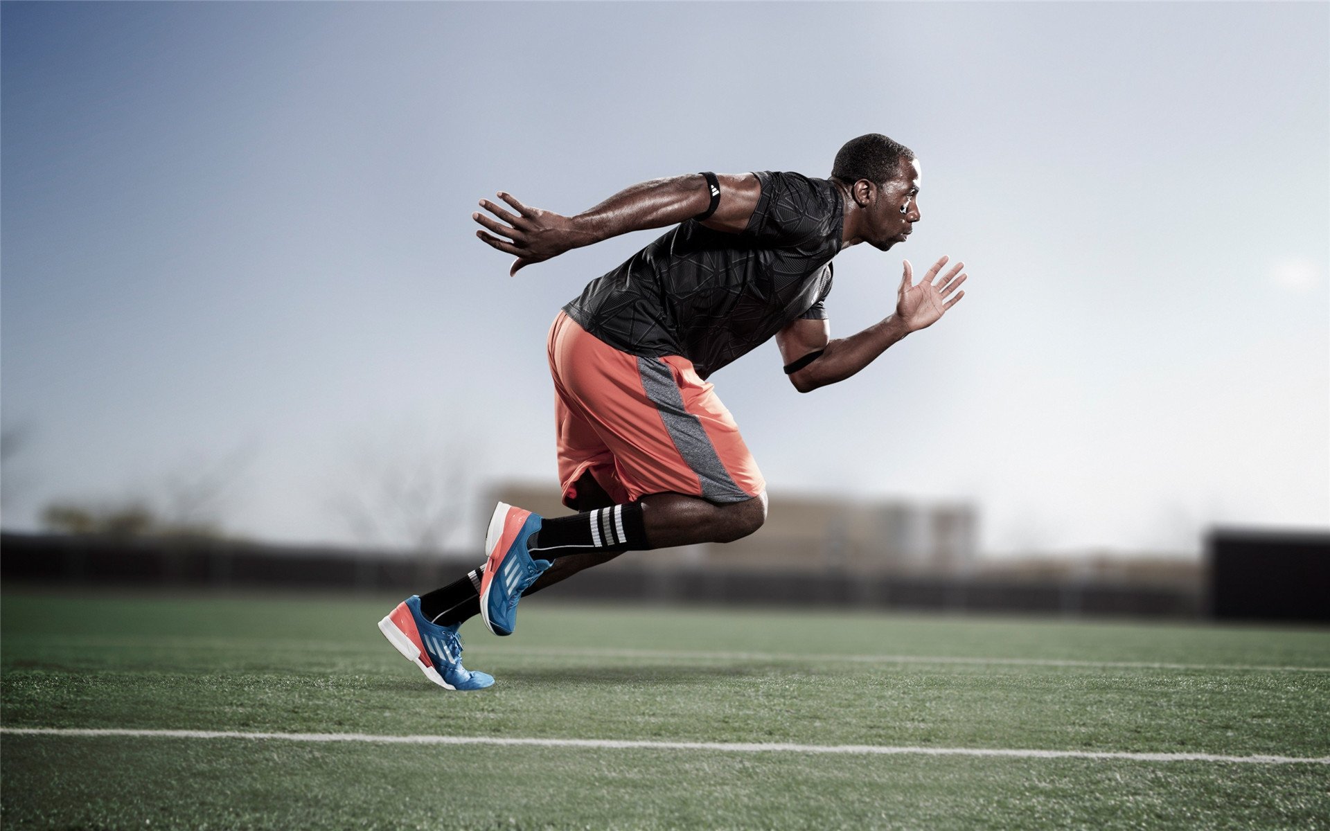 维尼修斯锁死对手，厄瓜多尔压哨绝杀巴西—南美足球的战术革命之夜