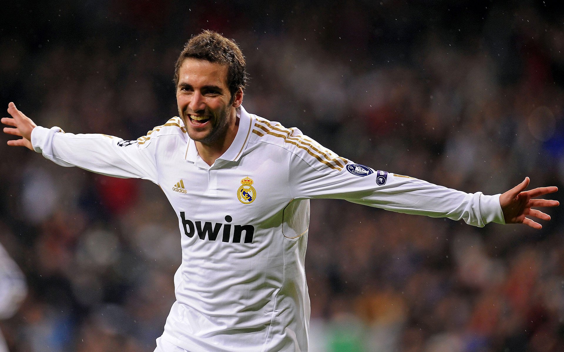 蒂亚戈天神下凡!墨西哥绝杀伊朗,赛后评分拉满引爆全球热议